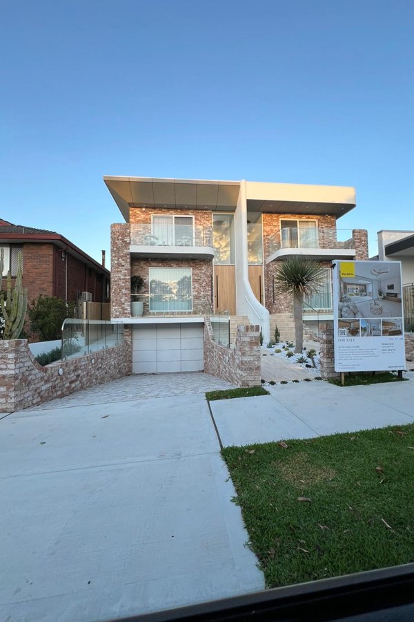 Painting AAA Triple Sydney